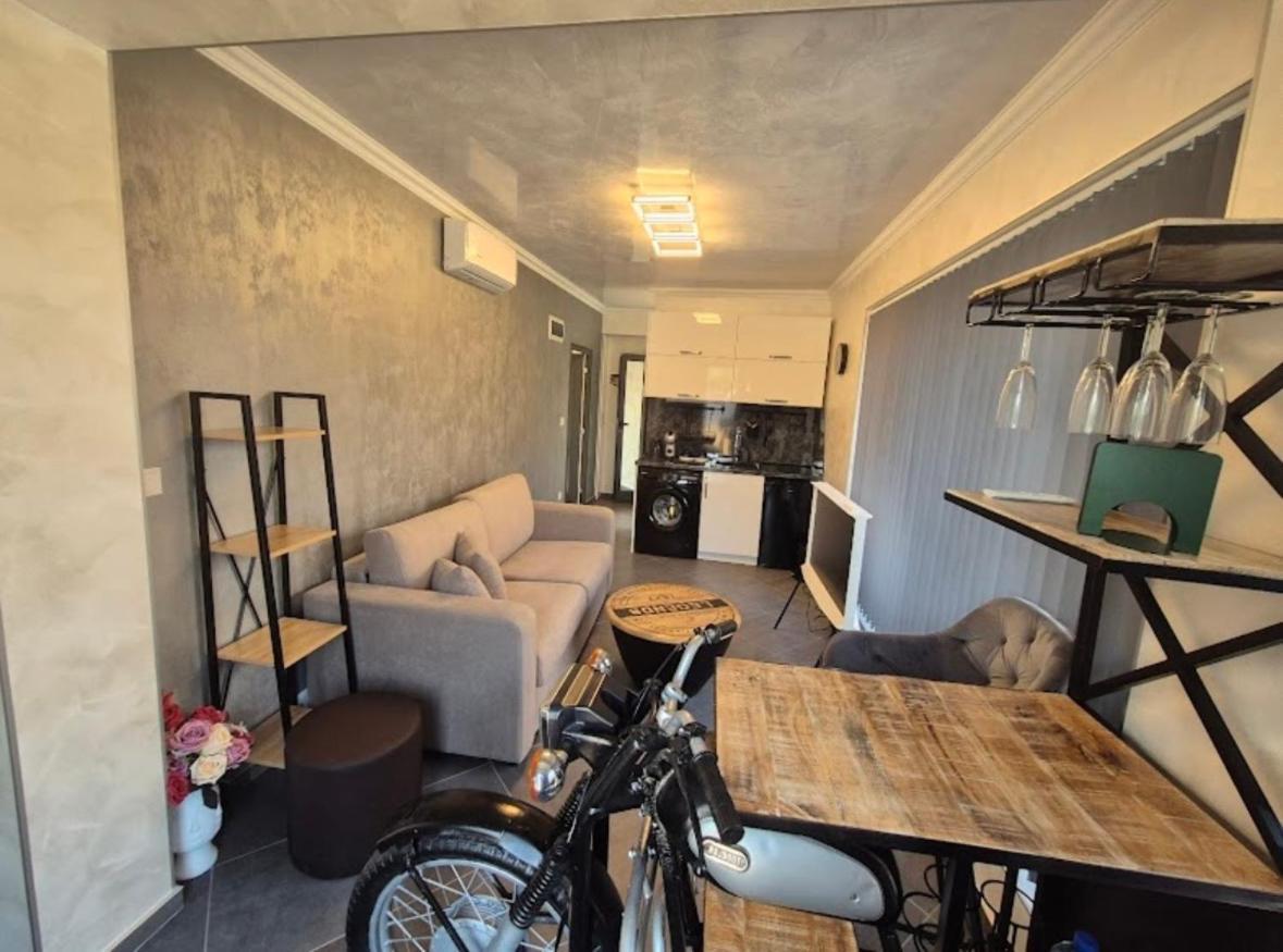 Ivon Apartments 索佐波尔 外观 照片